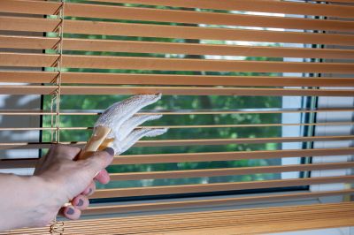 Venetian Blinds Cleaning
