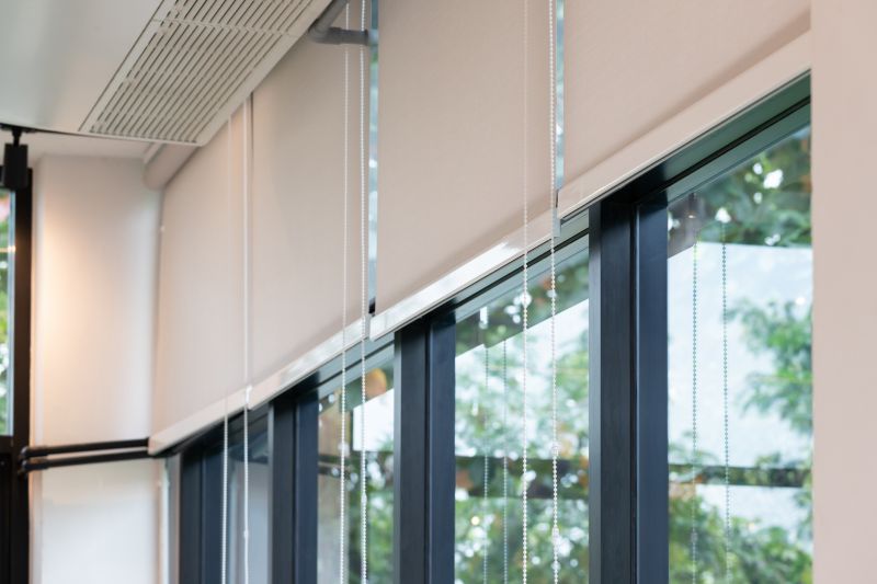 Blinds Hanging Service in Alpharetta, GA
